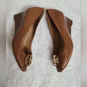 Brand new Tory Burch Claire Peep toe wedges size 6.5